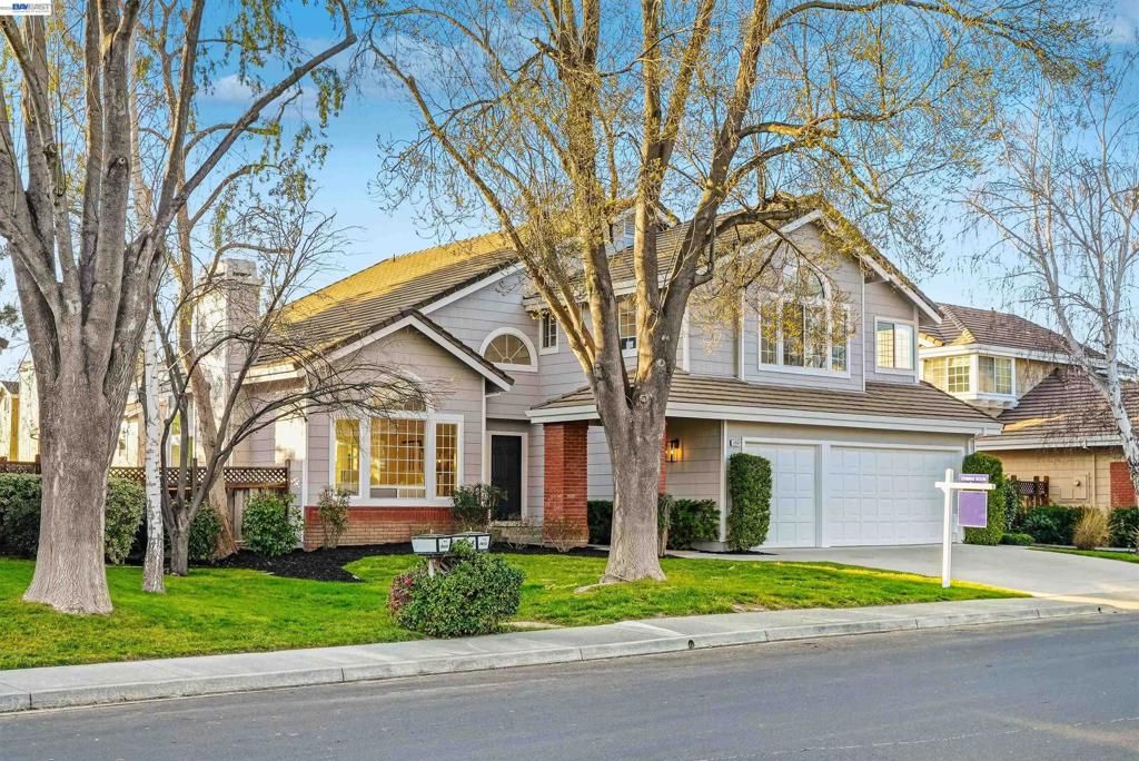 Photo of 2058 2058 Palmer Dr Dr, Pleasanton, CA 94588 (MLS # 41125813)