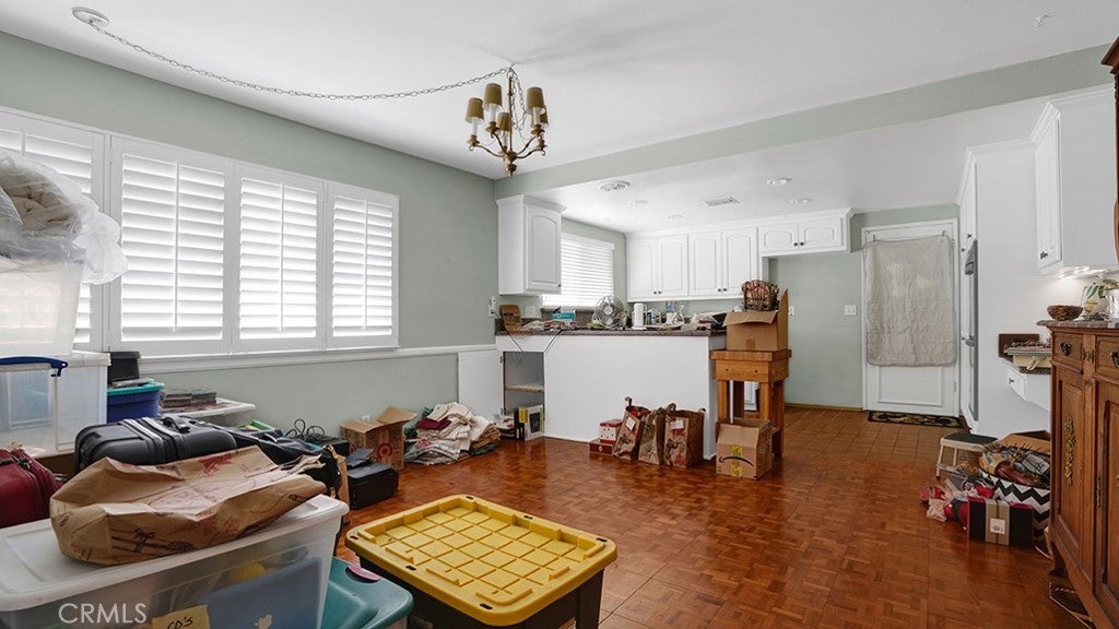 2735 San Juan
