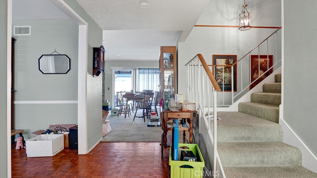 2735 San Juan