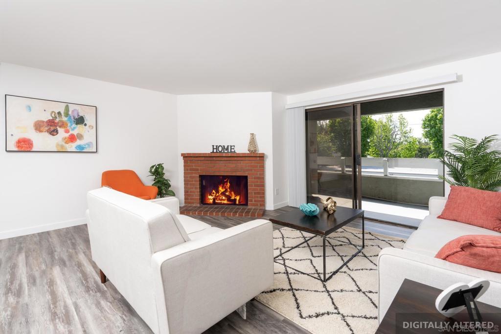 1040 E Washington Ave 30