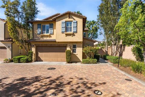 Photo of 17 Clover, Lake Forest, CA 92630 (MLS # OC26064955)