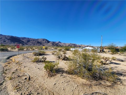 Photo of 4 Juniper Avenue, 29 Palms, CA 92277 (MLS # HD25223577)