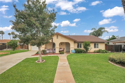 Photo of 7863 Railroad Avenue, Riverside, CA 92504 (MLS # SR26146886)