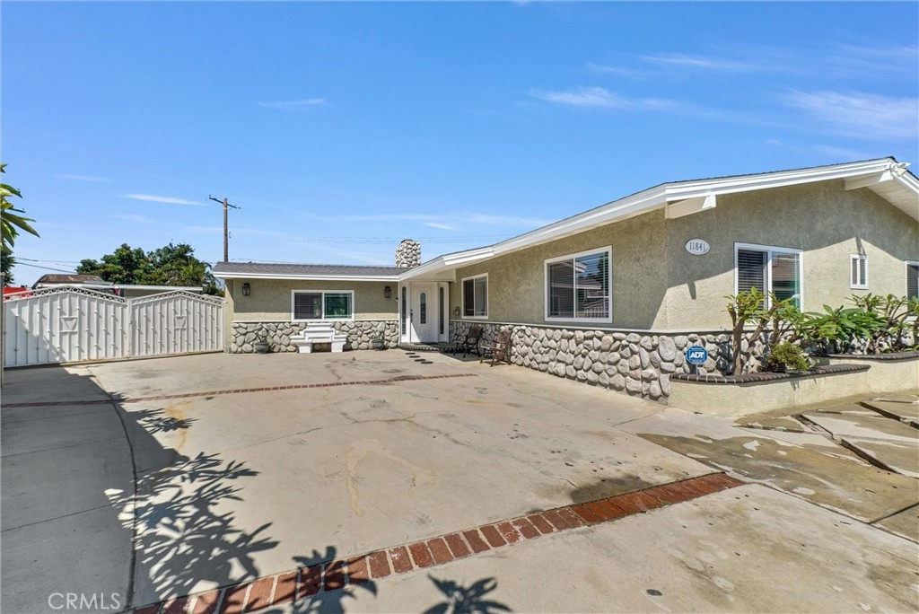 11841 Debbie Lane