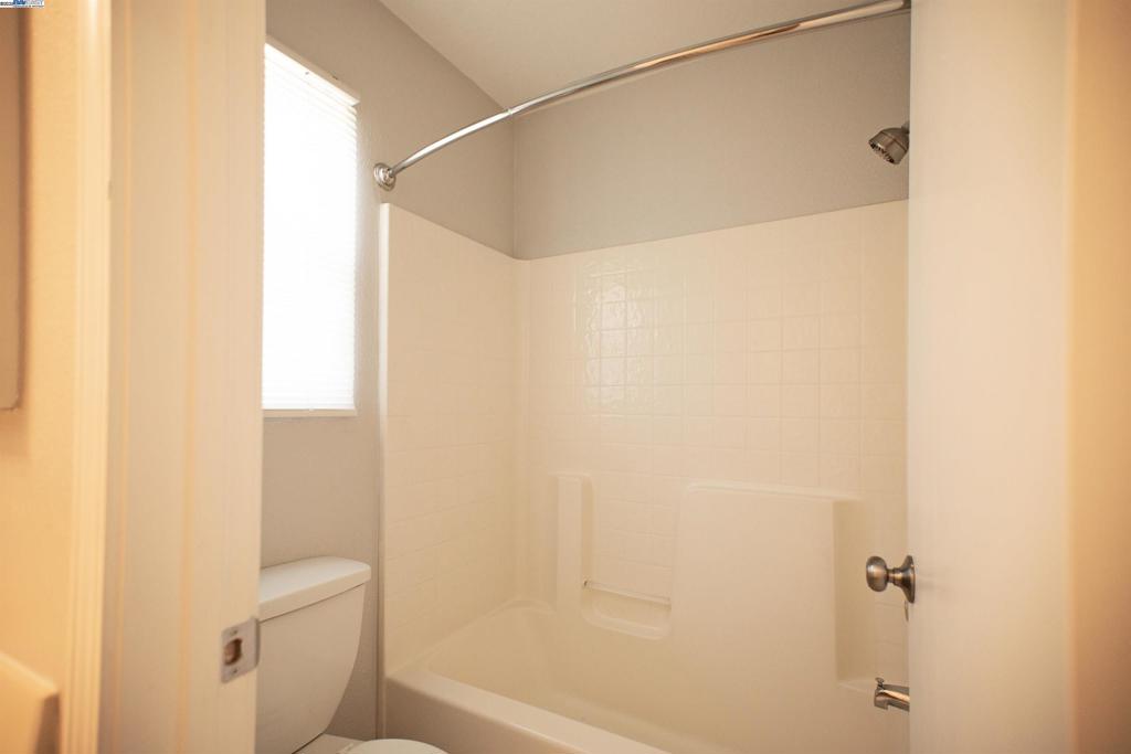 WOODFIELD ESTS - Residential