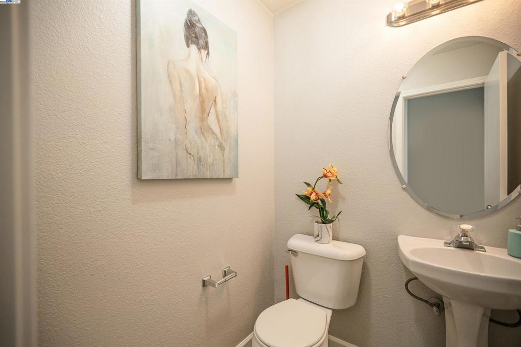 WOODFIELD ESTS - Residential