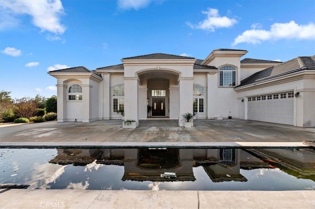 Photo of 9830 Cleveland Ave, Riverside, CA 92503 (MLS # IV26010208)