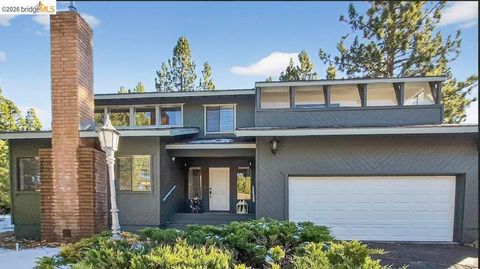 Photo of 2524 Cattlemans Trl Trl, South Lake Tahoe, CA 96150 (MLS # 41133330)