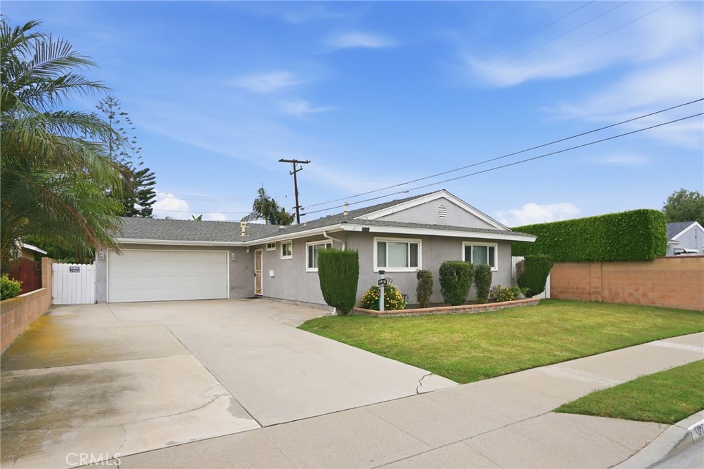 10313 Hester Avenue