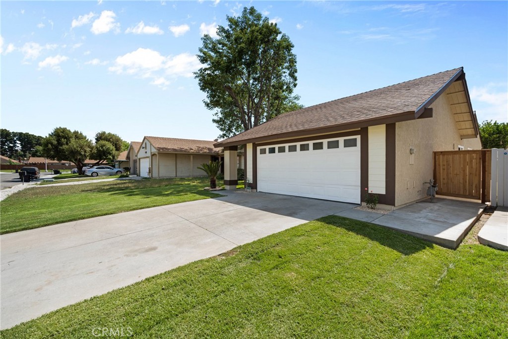 815 Pepperwood Street