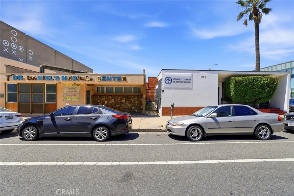 101-109 S Locust Street