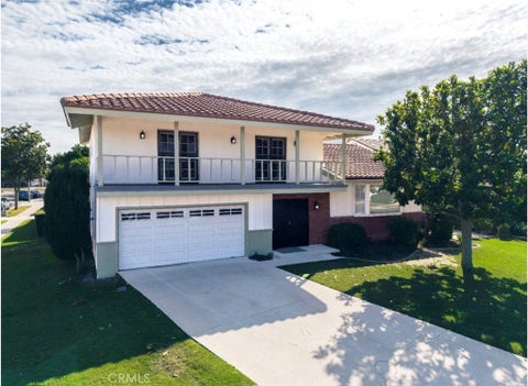 Photo of 1968 Brookhaven AVE, Placentia, CA 92870 (MLS # DW26228591)