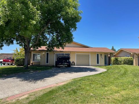 Photo of 4801 Mary Kate Drive, Sacramento, CA 95841 (MLS # ML82049027)