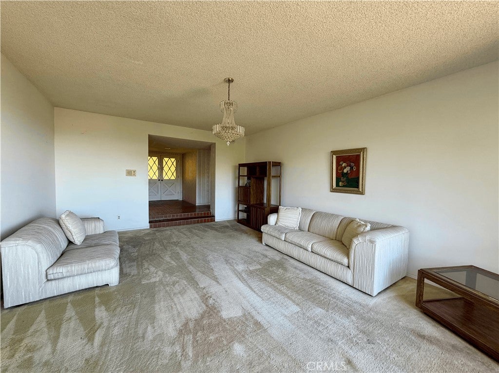 2334 Colt Road
