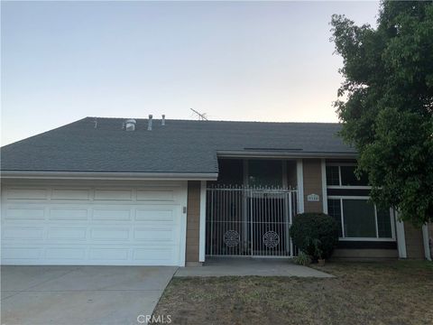 Photo of 9150 Malachite Ave, Rancho Cucamonga, CA 91730 (MLS # TR26091466)