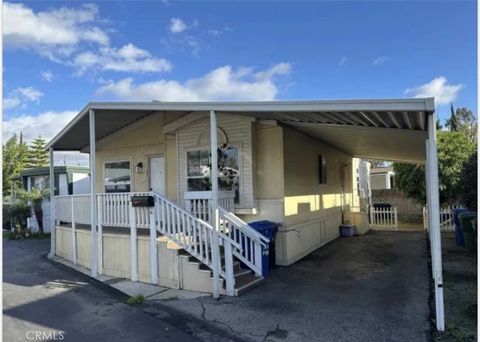 10900 Sepulveda 23 San Fernando CA 91345