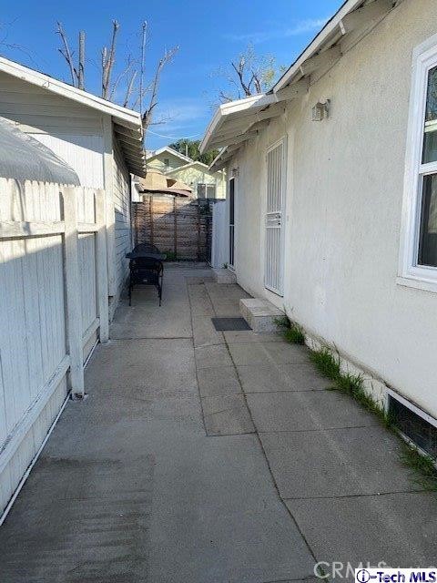 Not Applicable-105 - Residential Lease