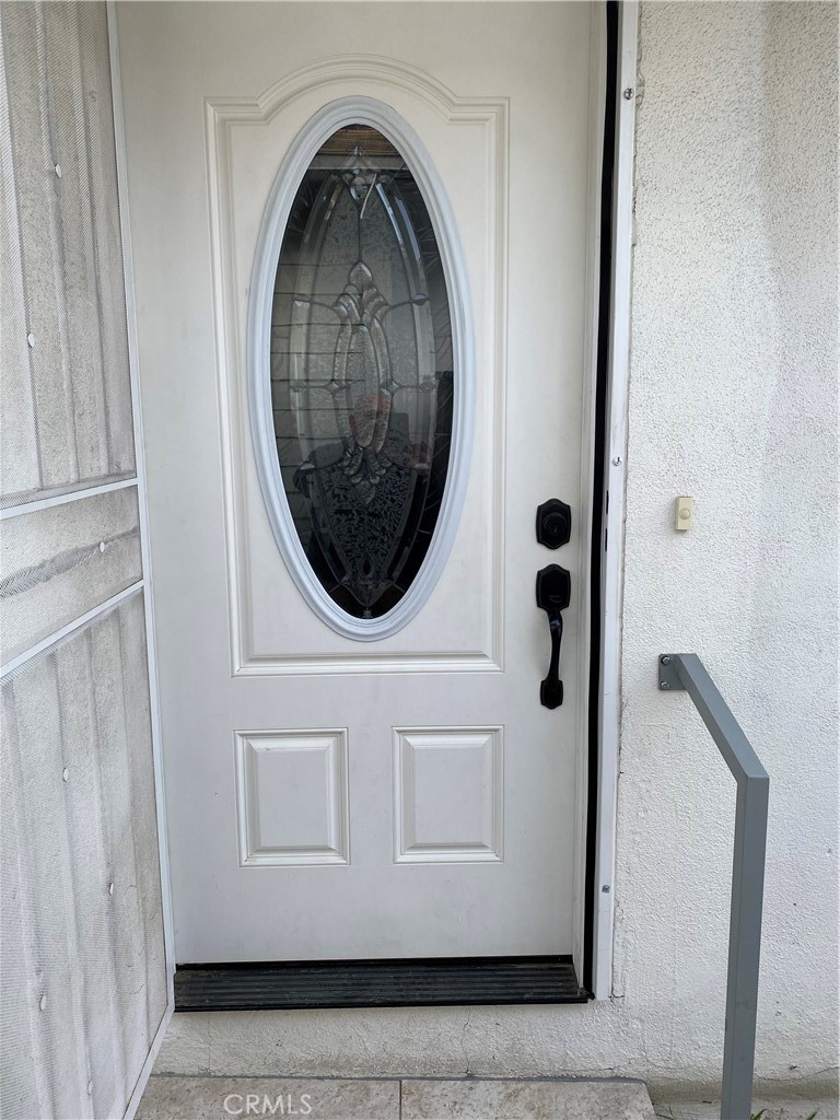 Not Applicable-105 - Residential Lease