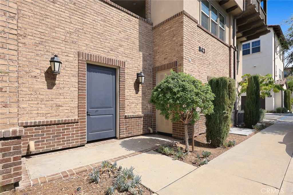 Photo of 843 Orchid Way #D, Azusa, CA 91702 (MLS # WS26065986)