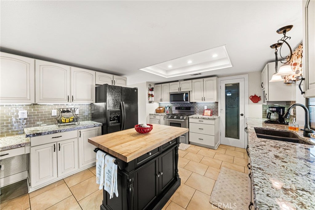 11385 Knoll Vista