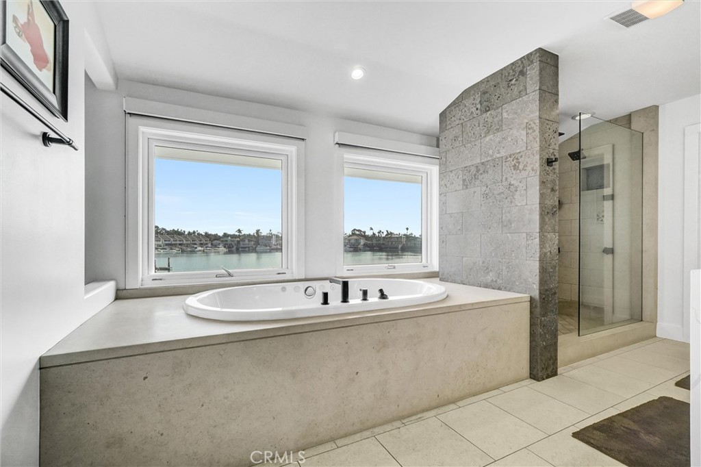 Humboldt Island (HHUM) - Residential