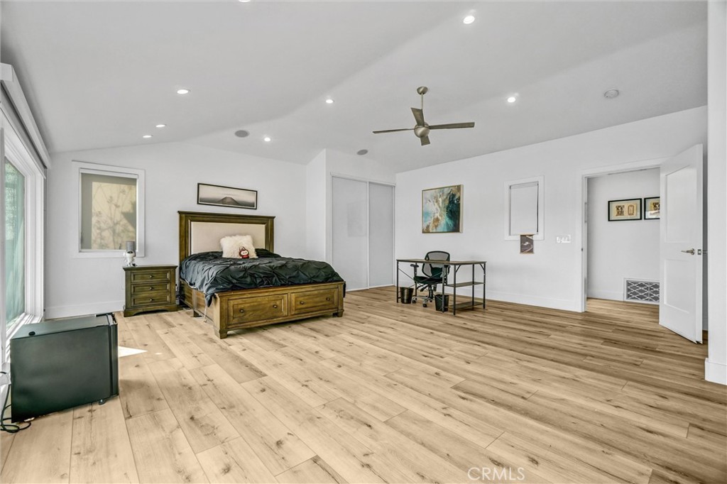 Humboldt Island (HHUM) - Residential