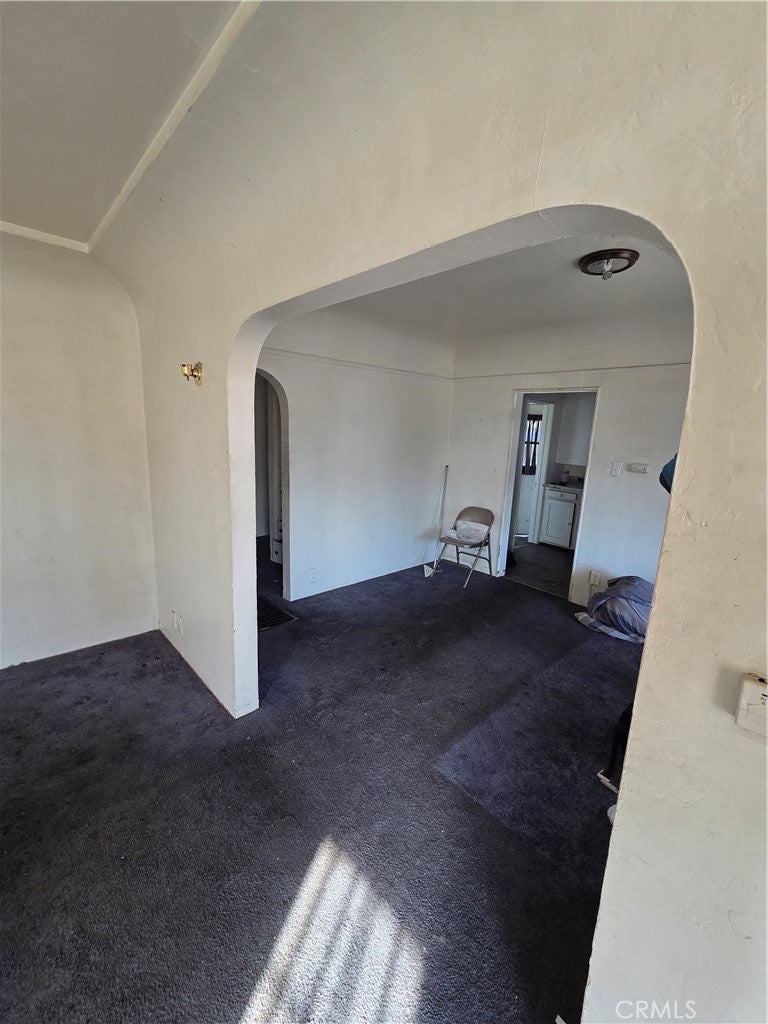 159 E 105th