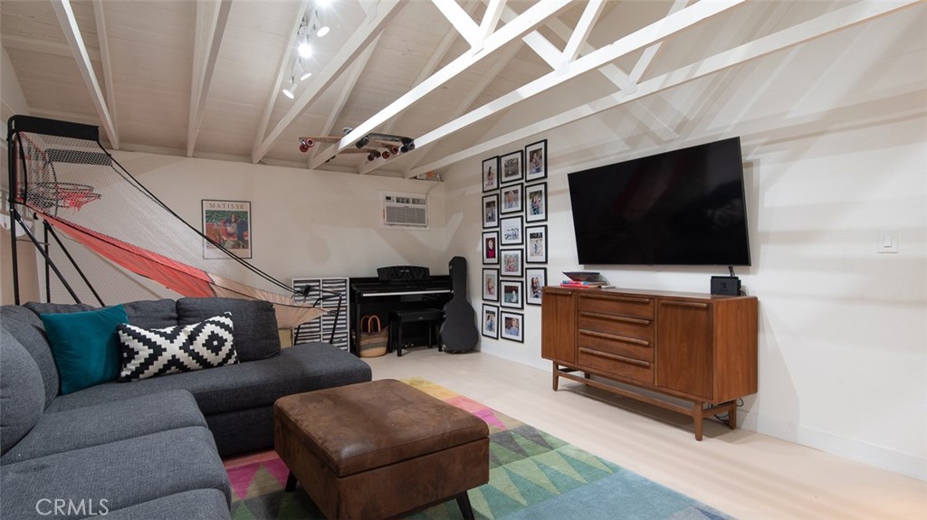 Oak Valley (865) - Residential