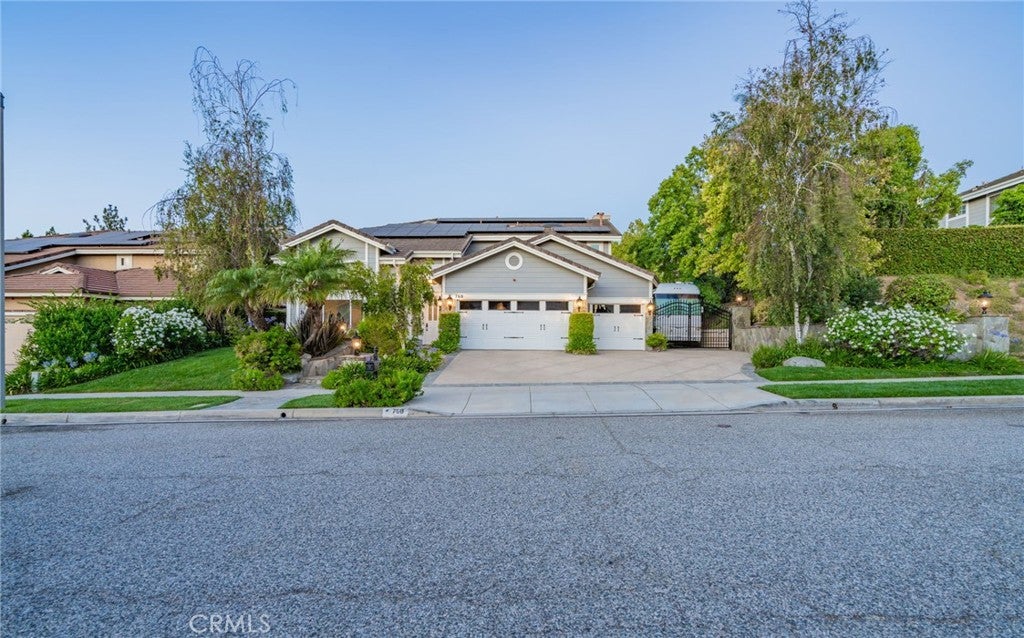 760 Cinnabar Place