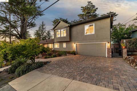 Photo of 5649 Castle Dr. Dr, Oakland, CA 94611 (MLS # 41143929)