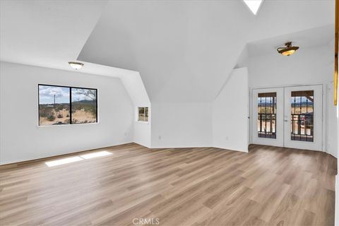 Photo of 951 N Kuna Avenue, Landers, CA 92285 (MLS # JT25240940) Photo of 951 N Kuna Avenue, Landers, CA 92285 (MLS # JT25240940)