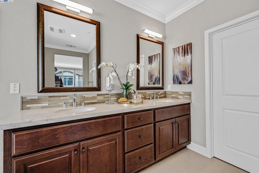 CENTRA - Residential