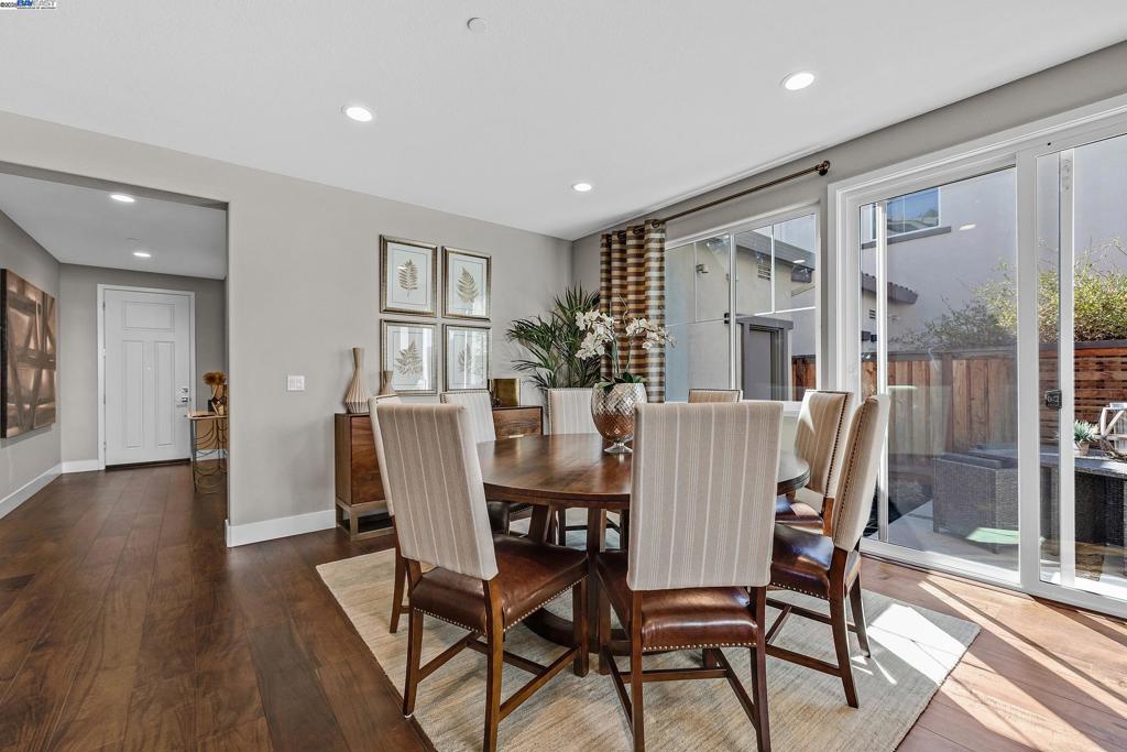 CENTRA - Residential