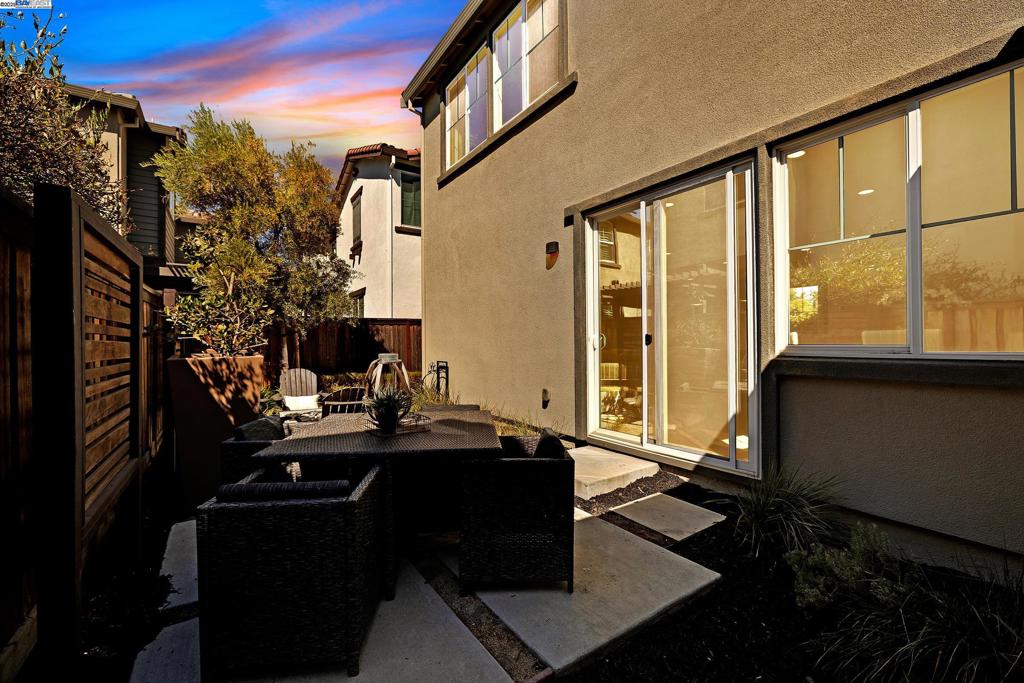 CENTRA - Residential