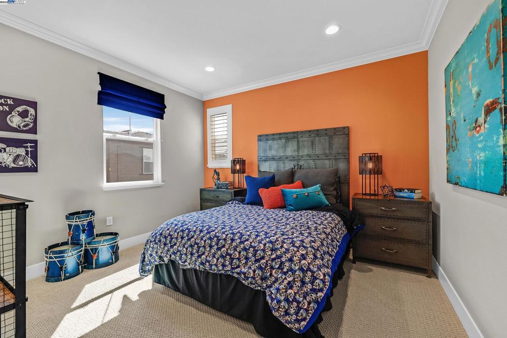 CENTRA - Residential