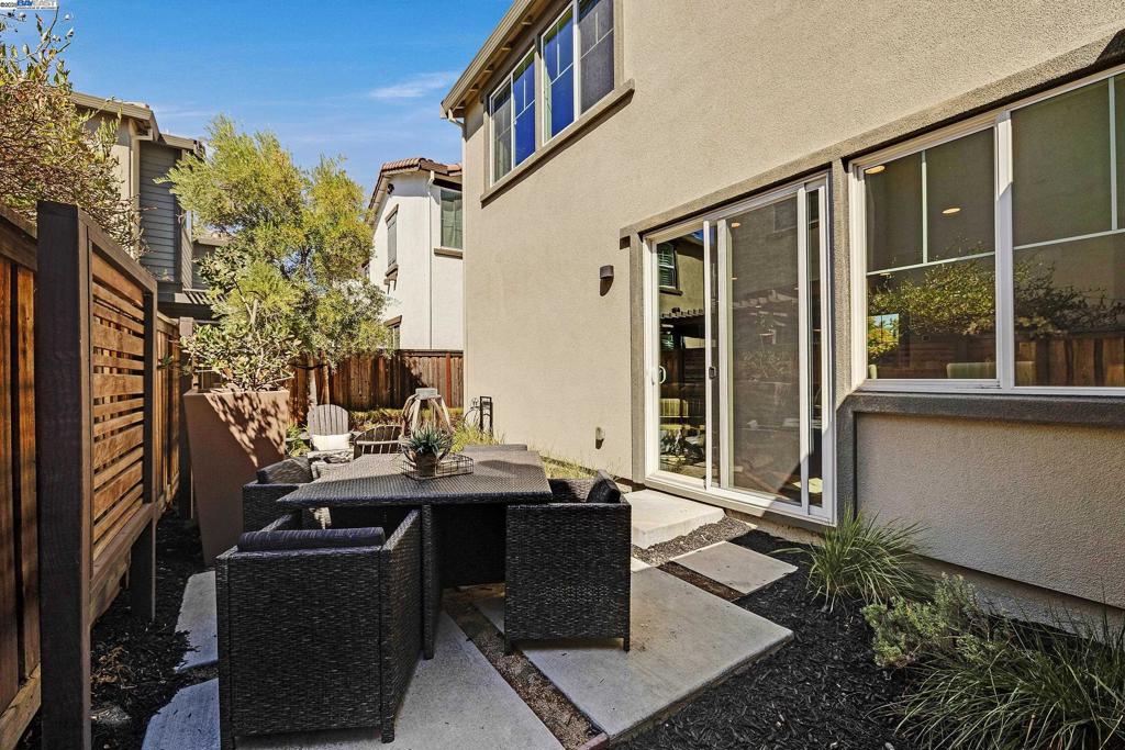 CENTRA - Residential