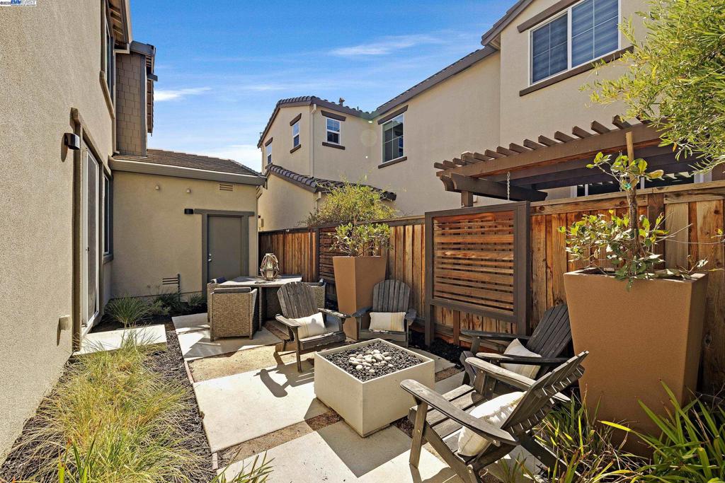 CENTRA - Residential