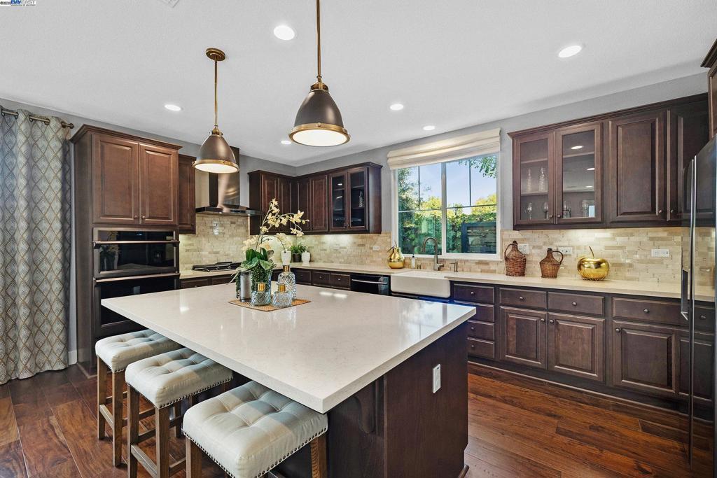 CENTRA - Residential