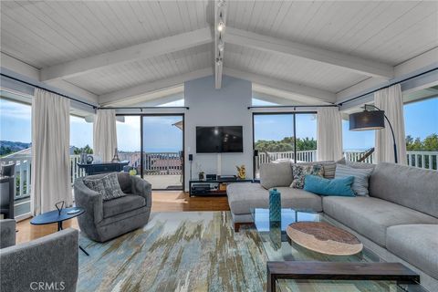 Photo of 2520 Via Sanchez, Palos Verdes Estates, CA 90274 (MLS # PV26069951)