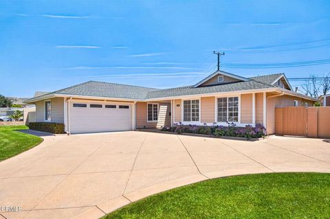 Photo of 1076 Beechwood Street, Camarillo, CA 93010 (MLS # V1-36005)