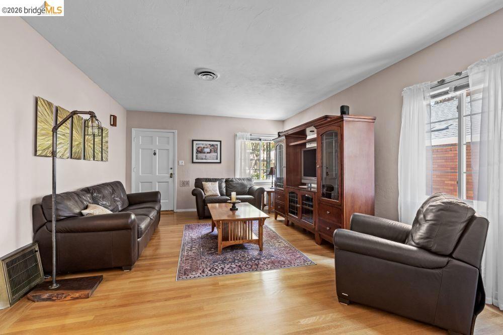 2214 U ST
