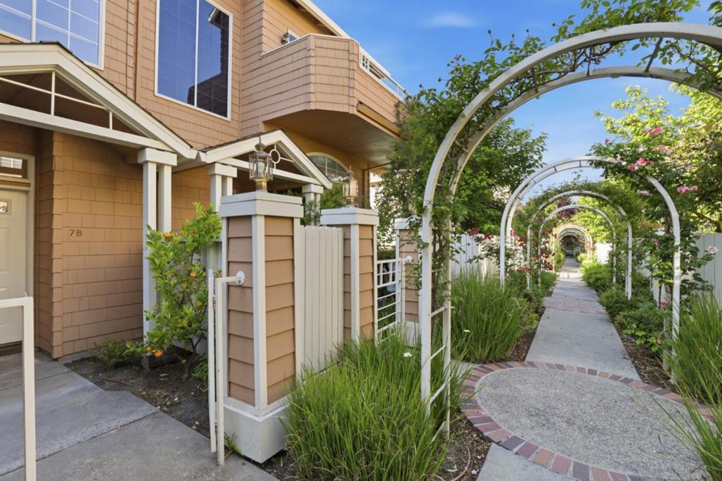 444 San Antonio Road 7B