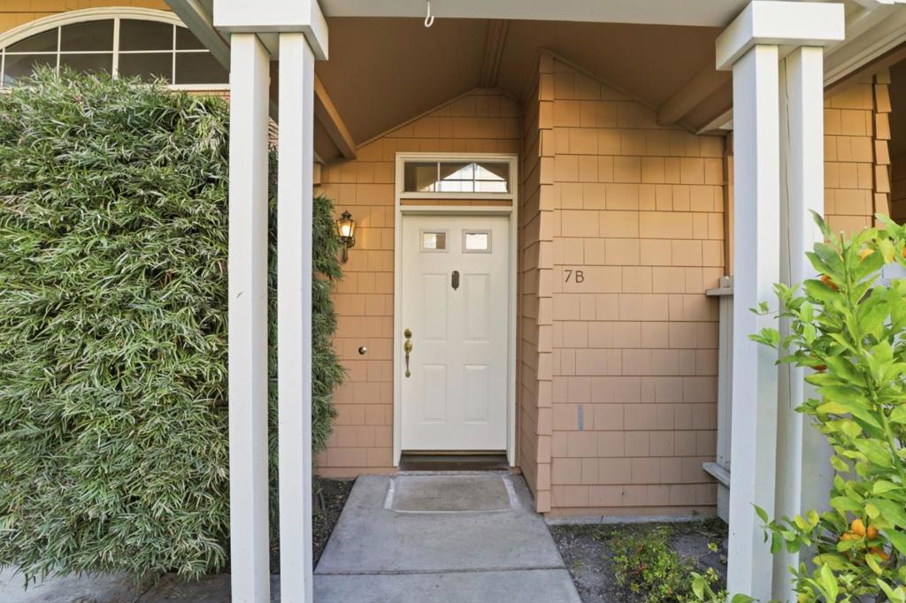 444 San Antonio Road 7B