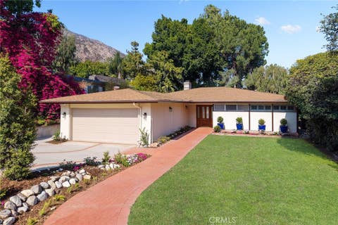 Photo of 602 N Michillinda Avenue, Sierra Madre, CA 91024 (MLS # TR26141859)