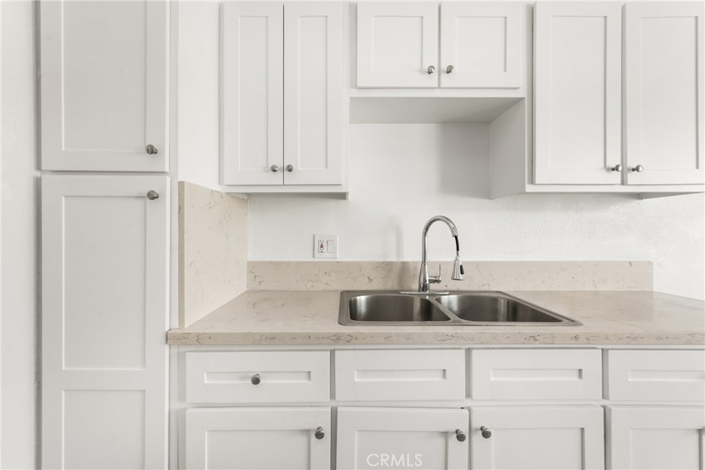 Santa Ana - Residential Lease