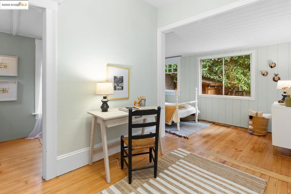 ELMWOOD - Residential