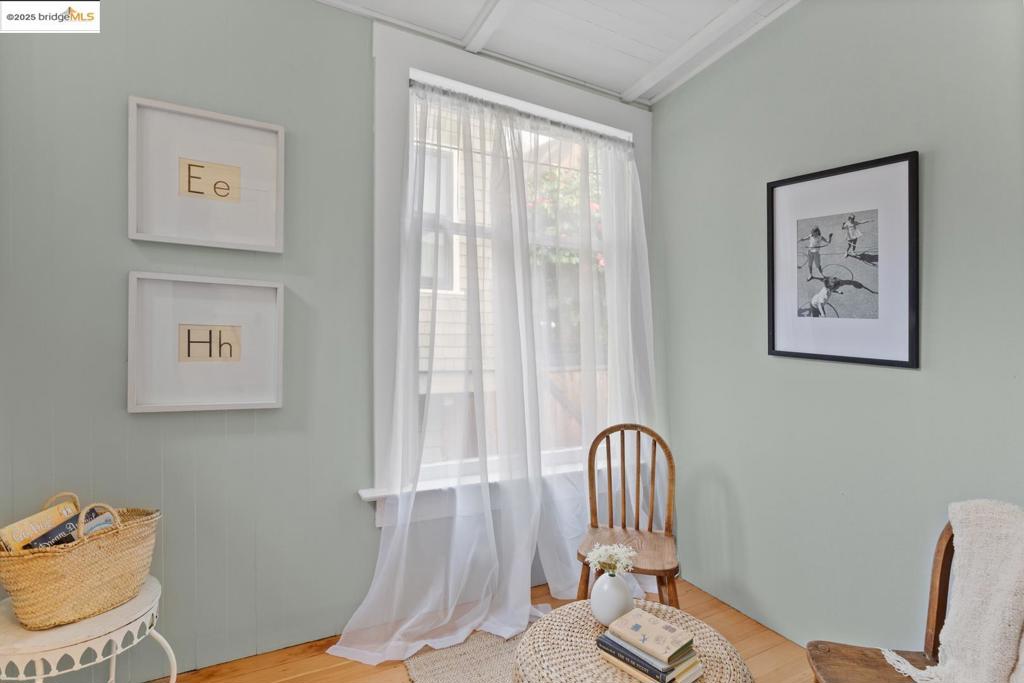 ELMWOOD - Residential