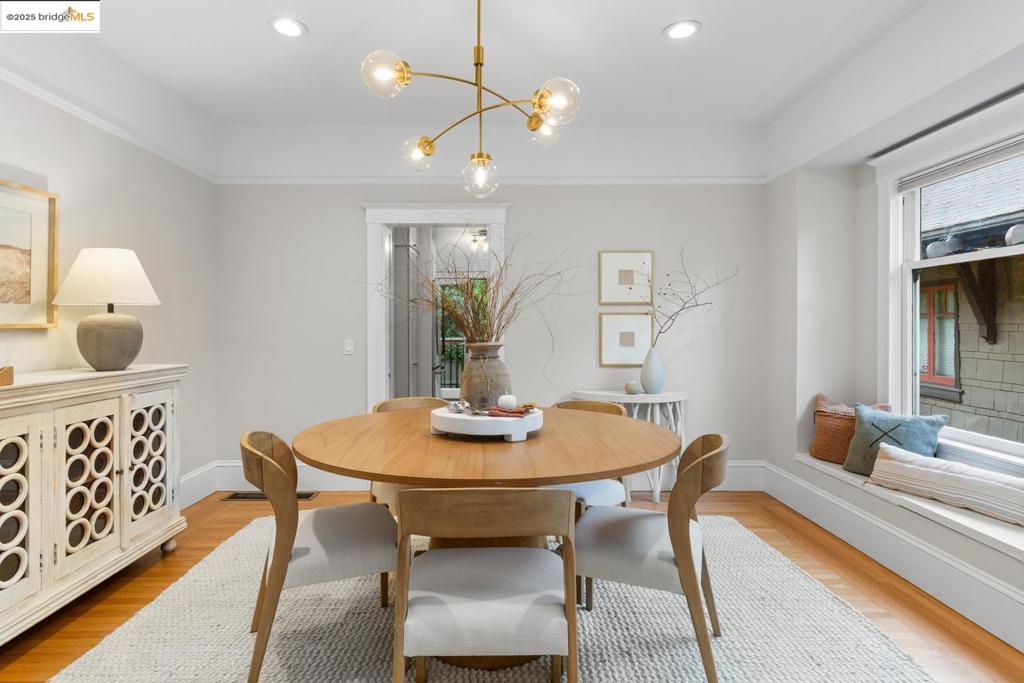 ELMWOOD - Residential