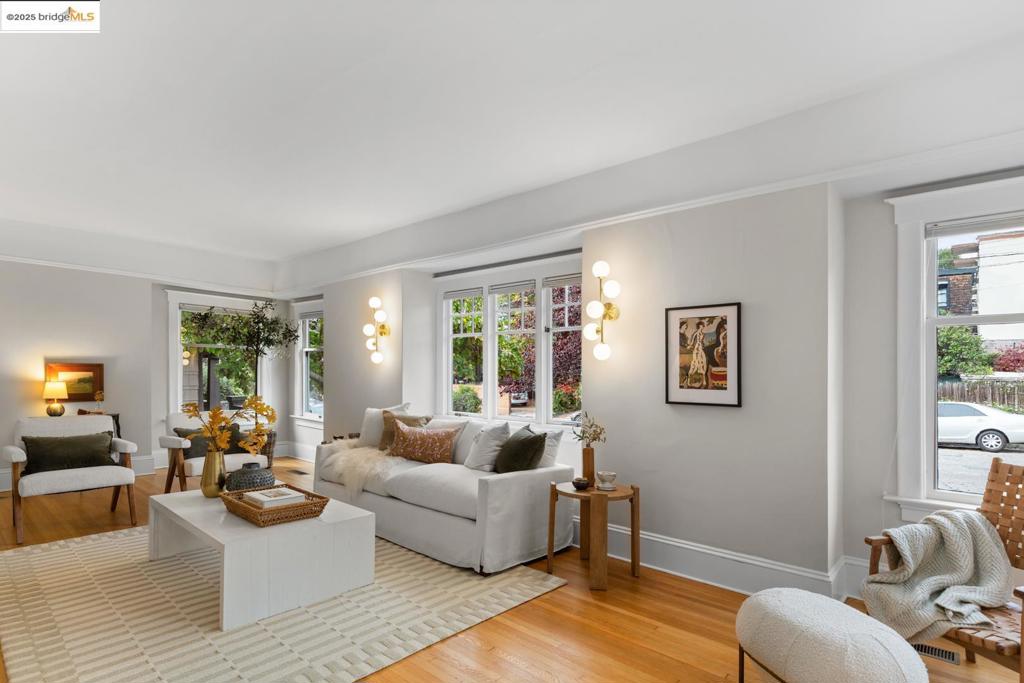 ELMWOOD - Residential