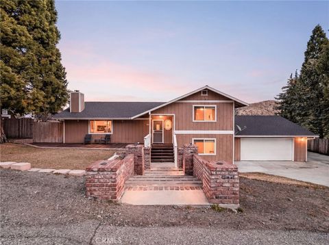 2400 E Canyon Drive Wrightwood CA 92397